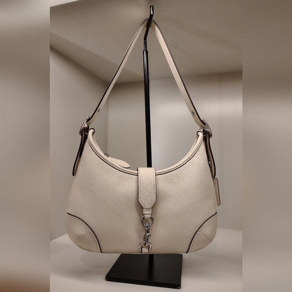 New! Limited Edition Coach Hampton Hobo Bag in Silver/Chalk ๐ค - Picture 8 of 10